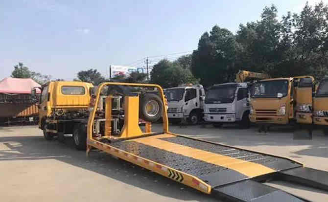 汪清汽车中途维修案例